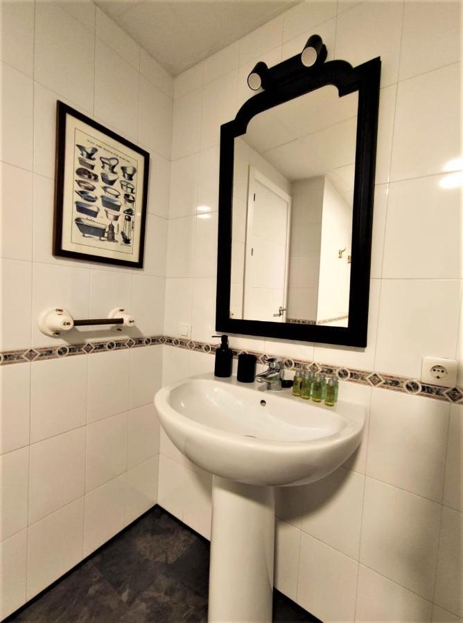 Metropol Sweet Home Sevilla Buitenkant foto